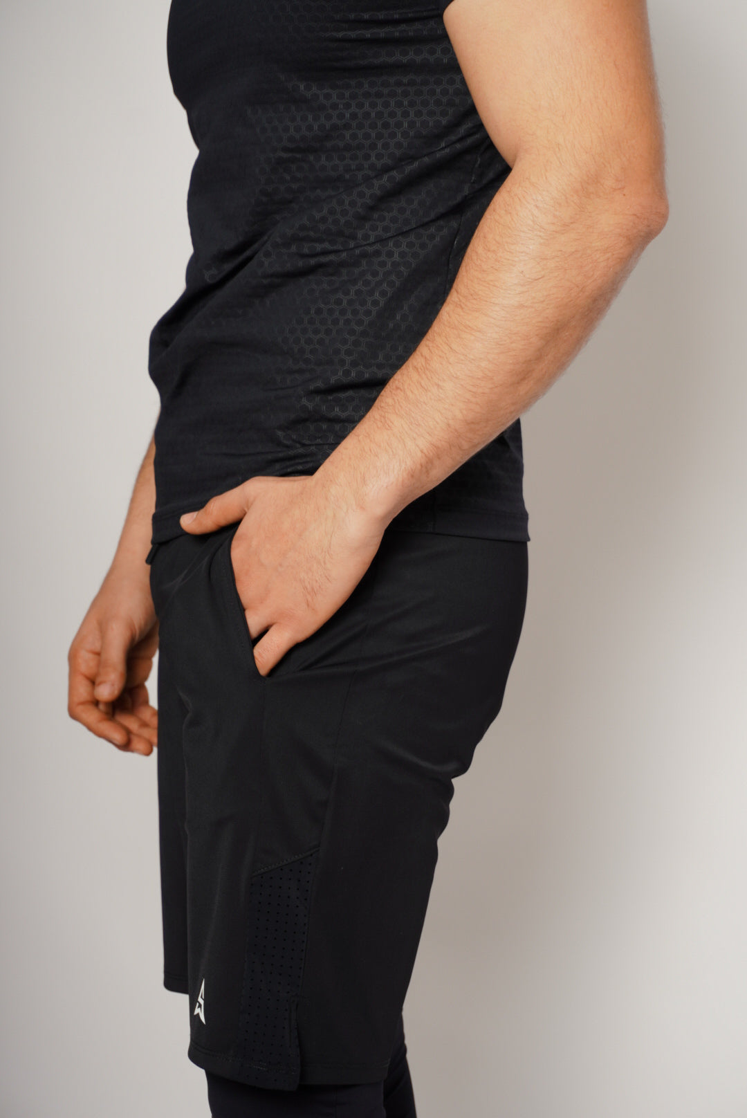 APEX SHORT WITH LEGGING