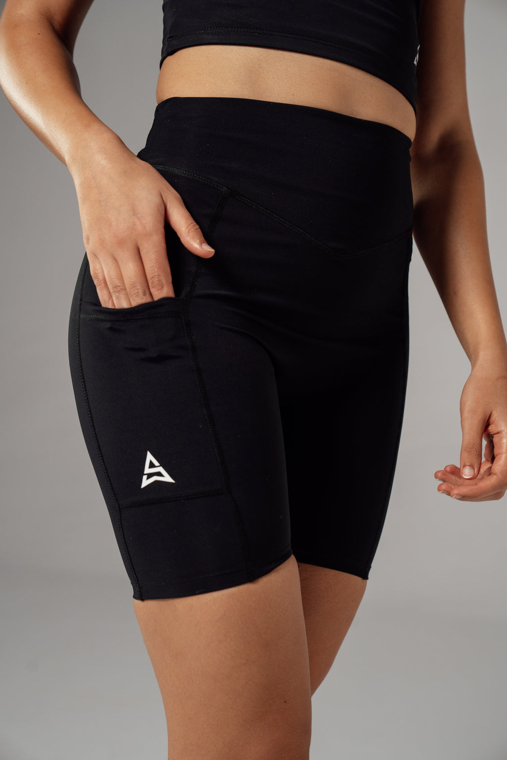 SHORT LEGGING WITH HIGH WAIST