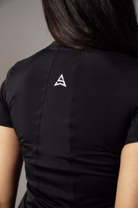 ESSENTIAL T-SHIRT