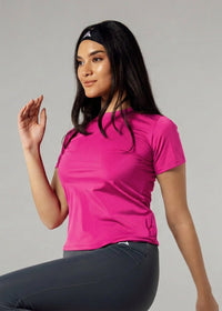 ESSENTIAL T-SHIRT