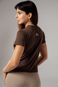 ESSENTIAL T-SHIRT
