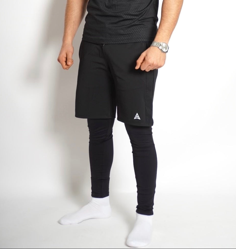 APEX SHORT WITH LEGGING
