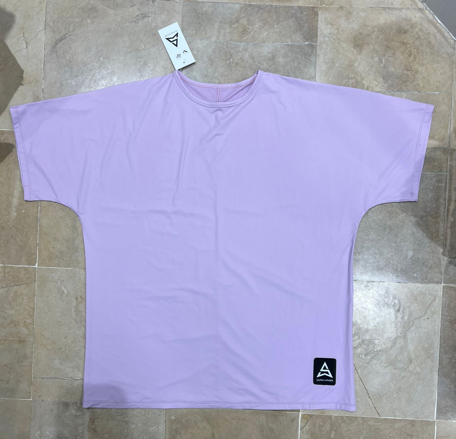 OVERSIZED T-SHIRT